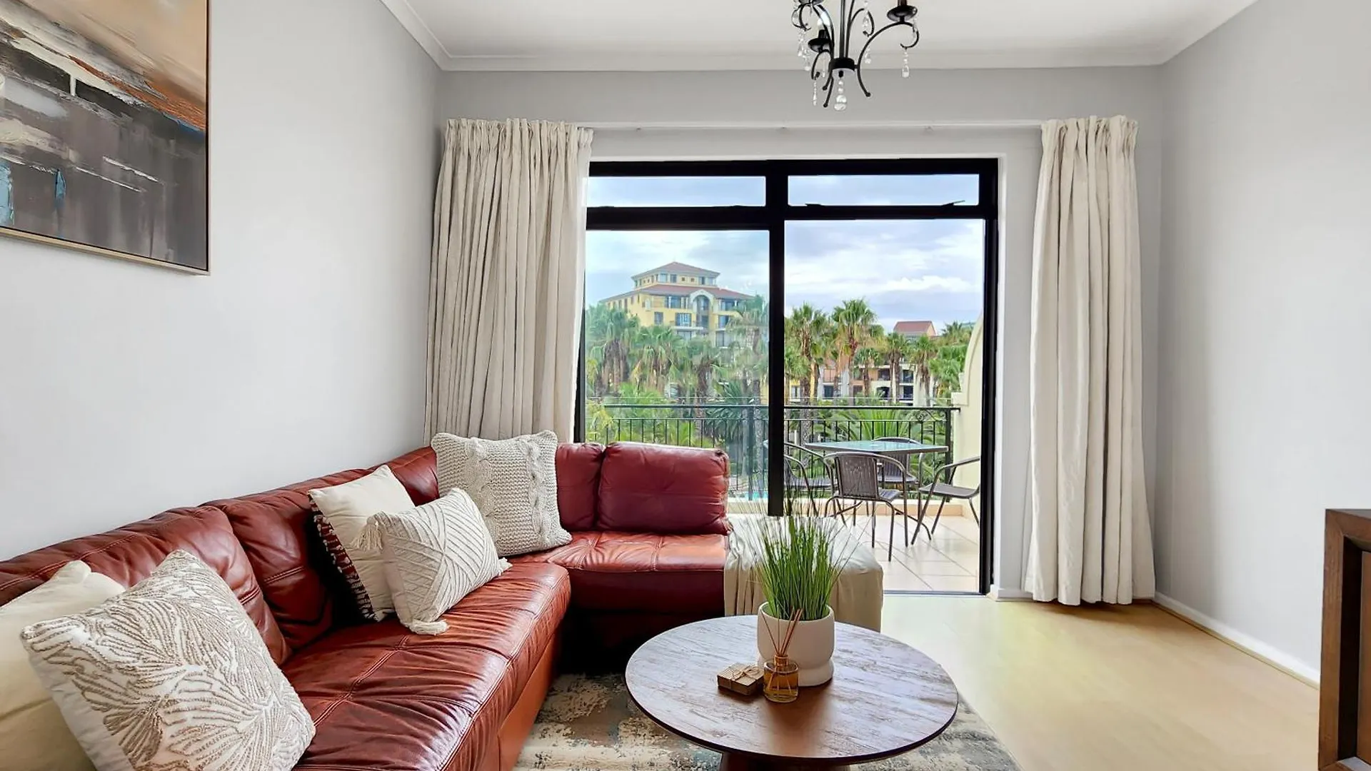 Peaceful Retreat, Pools, Gym, Parks Apartment Cape Town 0*,  South Africa
